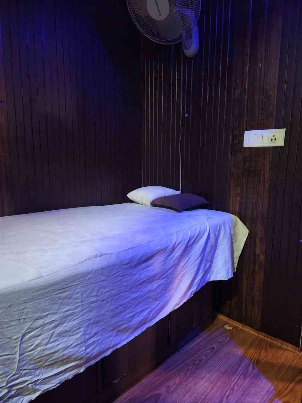 Golden Crown Plaza Spa