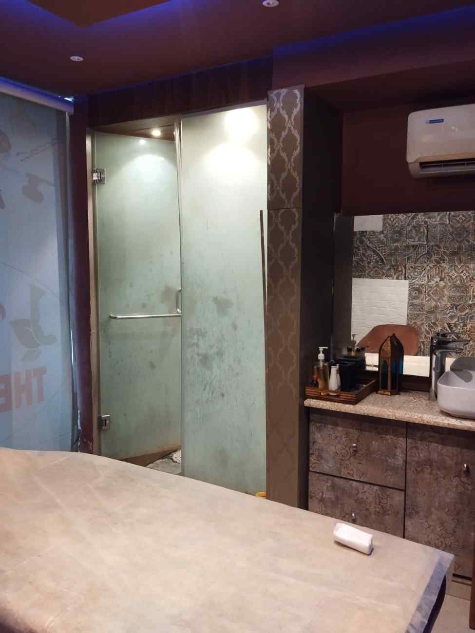 RAASA LUXURY SPA