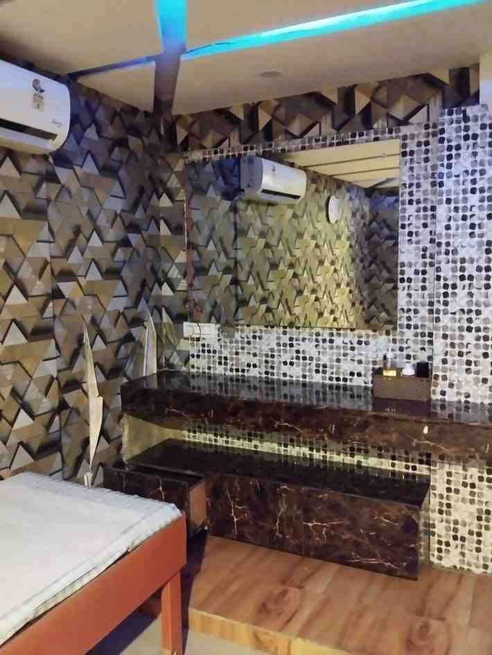 RELAXING BODY LUXURY SPA