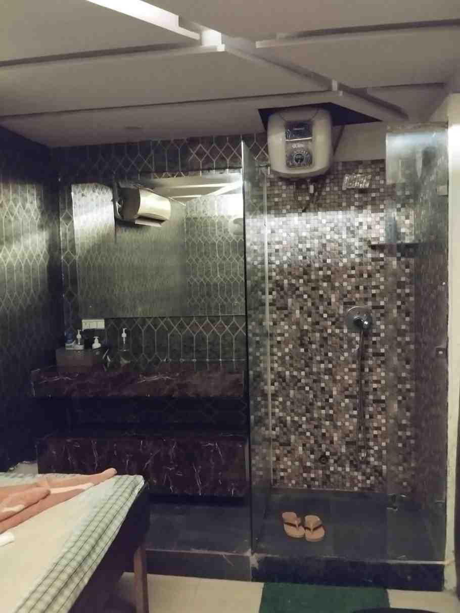 RELAXING BODY LUXURY SPA
