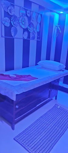 The lemon wellness spa