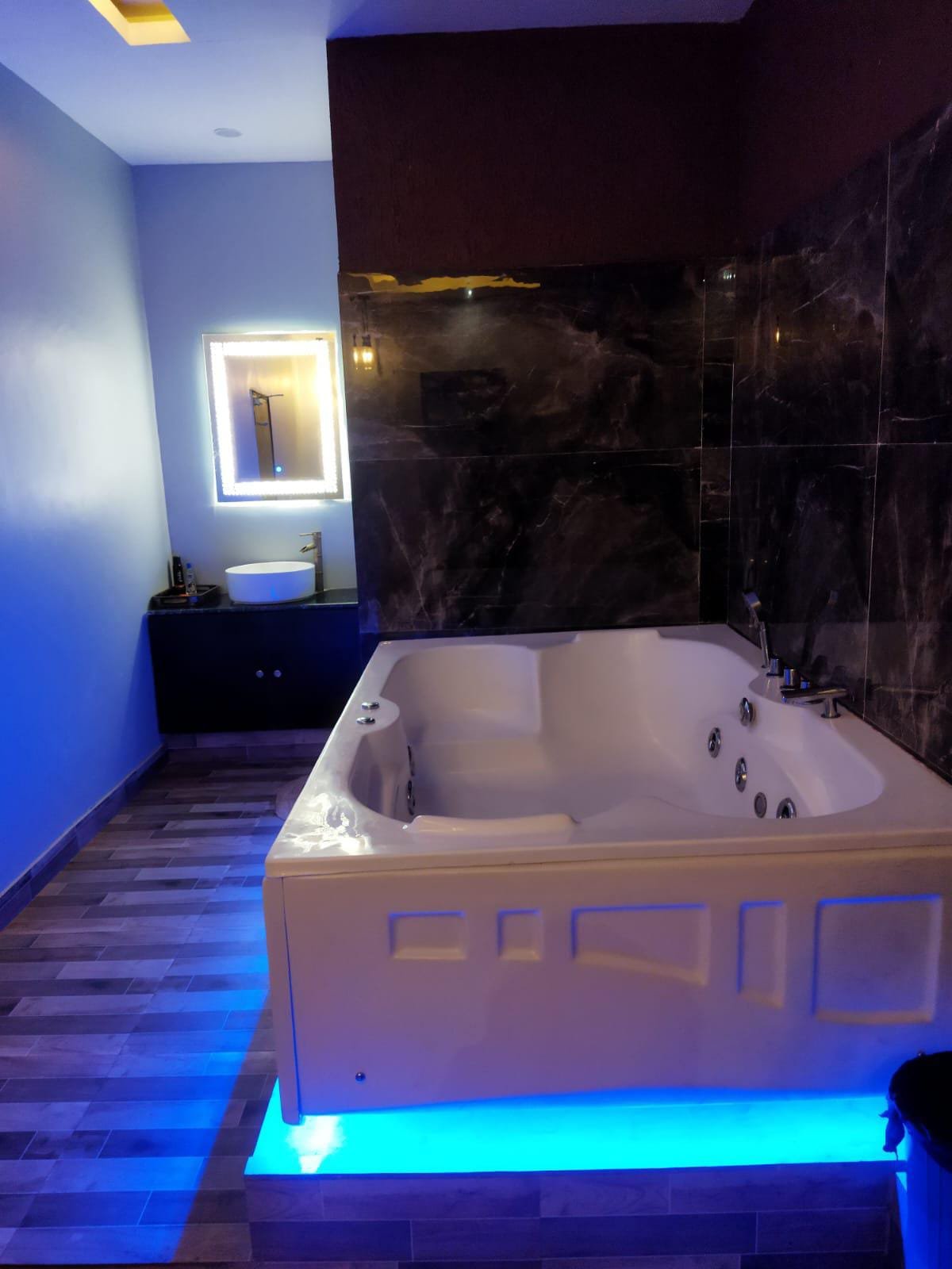 spa-img